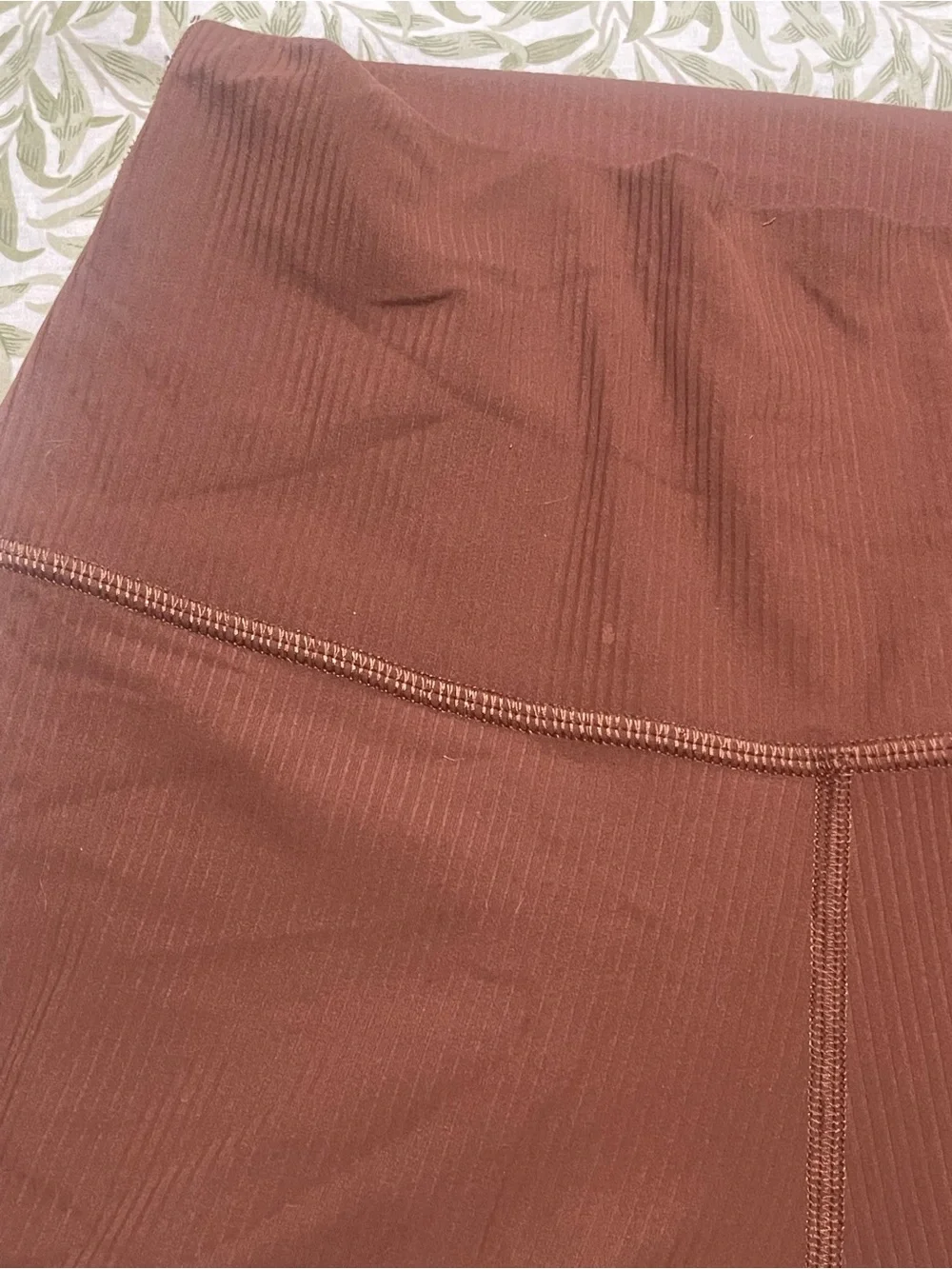 Lululemon Align Ribbed High-Rise Crop 23